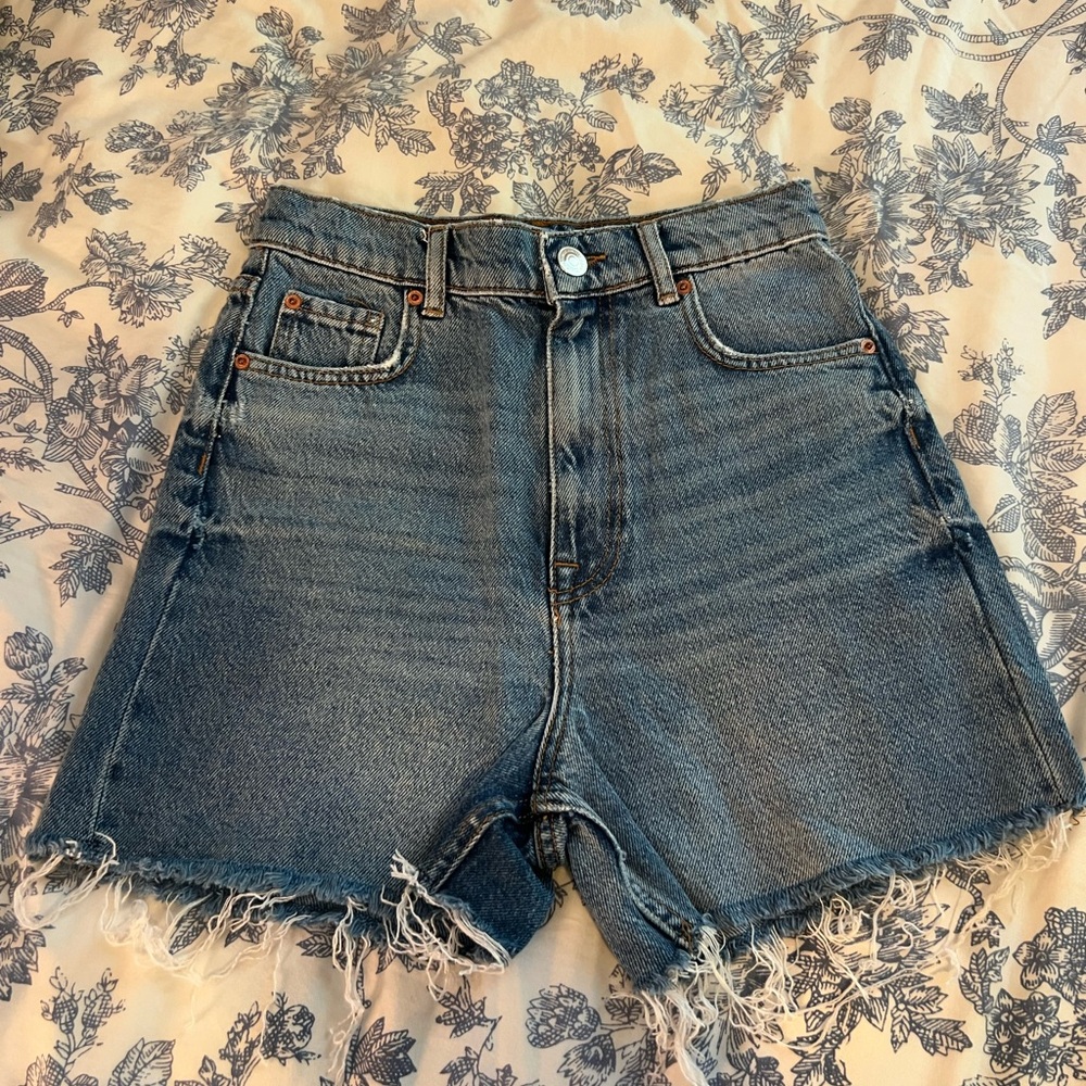 high waisted denim shorts
